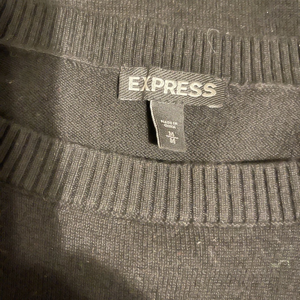 Express sweater - Picture 3 of 4